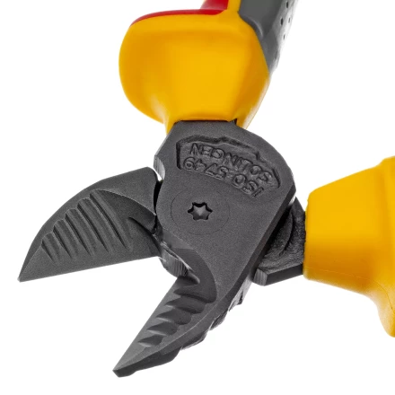 Бокорезы, диэлектрические рукоятки Denzel 17789, до 1000 В, трехкомпонентные рукоятки, 180 мм купить в Нягани