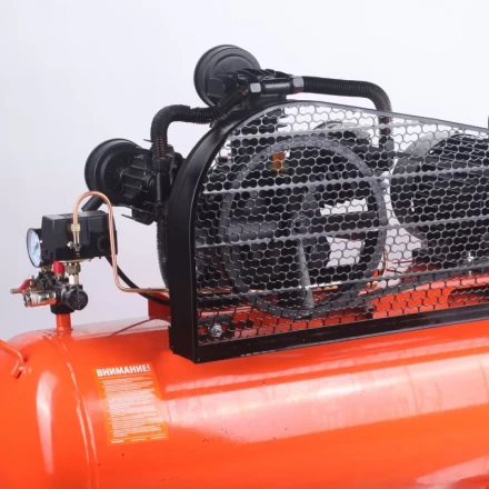 Компрессор масляный поршневой ременной PATRIOT PTR100/670 купить в Нягани