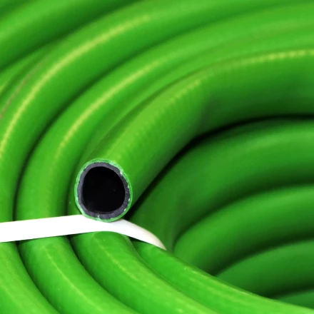 Шланг 1/2 х 50м ВЕДУГА Премиум зелёный 45966 купить в Нягани