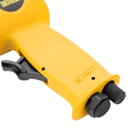 Пневматический молоток Denzel НР4500 + набор насадок, 113 л/мин, 4500 уд/мин 57468 купить в Нягани