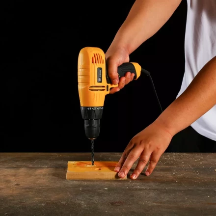 Дрель-шуруповерт сетевой DEKO DKSD500W, 063-4053 купить в Нягани