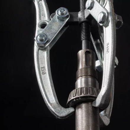 Съемник механический двухлапковый КВТ СМ-80Д серия ПРОФИ (82129) купить в Нягани