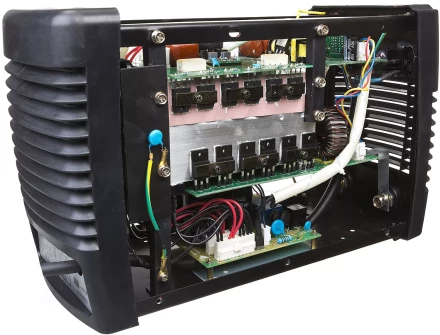 Инвертор ЗУБР сварочный, электр. 1,6-3,2 мм, А20-140, 1*220В ЗАС-140 купить в Нягани