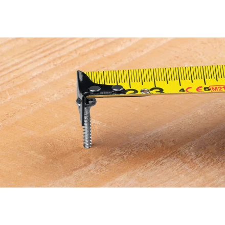 Рулетка с ударостойким обрезиненным корпусом 34122-10 купить в Нягани