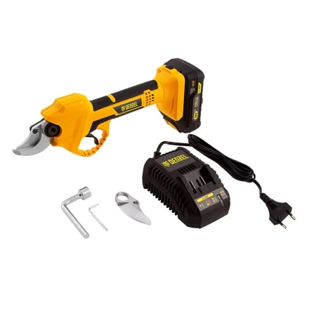 Секатор аккумуляторный Denzel CP-30 59435, 18В Li-Ion купить в Нягани