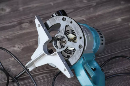 Фрезер Makita 3601B купить в Нягани