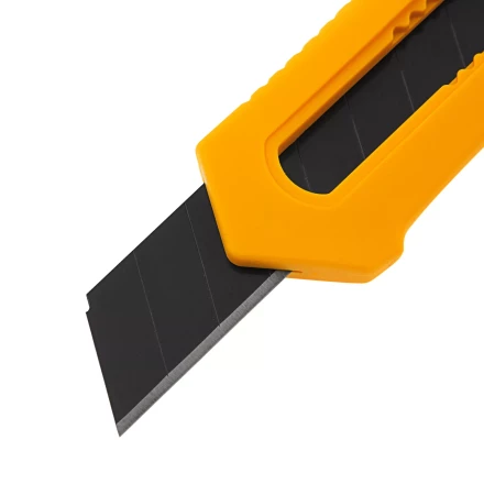 Нож Denzel, 18 мм, сменное лезвие, SK4, облегченный корпус, нажимной фиксатор, 78941 купить в Нягани