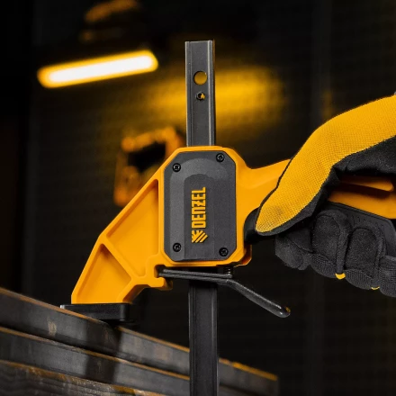 Струбцина F-образная Denzel, быстрозажимная, 150 х 80 мм, усиленный нейлоновый корпус 20505 купить в Нягани