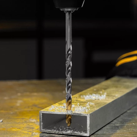 Сверло спиральное по металлу Denzel, 7,5 х 156 мм, Р6М5, Golden Tip, удлиненное, 718259 купить в Нягани