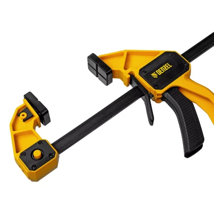 Струбцина F-образная Denzel 20507, быстрозажимная, 450 х 80 мм, усиленный нейлоновый корпус купить в Нягани