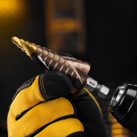 Сверло ступенчатое Denzel 723614, 6-8-10-12-14-16-18-20-22-24-26-28-30мм, Р6М5К5, 6-гр. хвостовик купить в Нягани