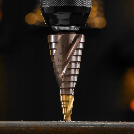 Сверло ступенчатое Denzel 723614, 6-8-10-12-14-16-18-20-22-24-26-28-30мм, Р6М5К5, 6-гр. хвостовик купить в Нягани