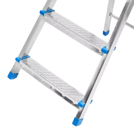 Стремянка Сибртех 97836, 4 ступени, стальная, оцинкованная купить в Нягани