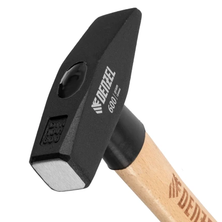 Молоток слесарный, 600 г Denzel, кованый квадратный боек, буковая рукоятка, 10431 купить в Нягани