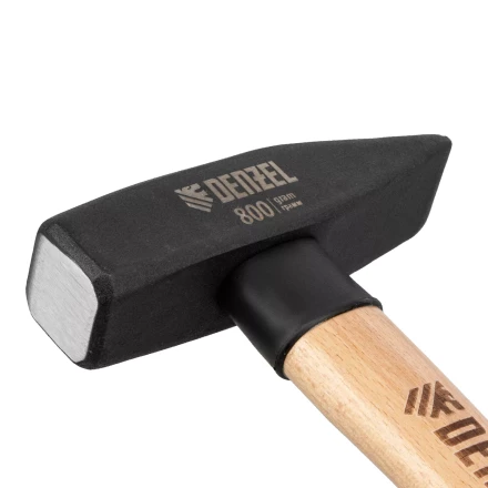 Молоток слесарный, Denzel 800 г, кованый квадратный боек, буковая рукоятка 10435 купить в Нягани