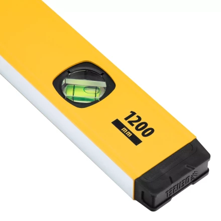 Уровень алюминиевый Denzel 33694, магнит, фрезерованный, 3 глазка (1 зеркал.), 0,5 мм/м, 1200 мм купить в Нягани