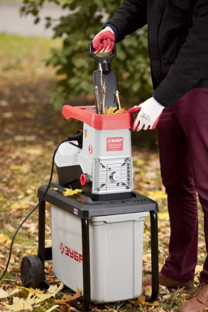 Измельчитель ЗУБР бесшумный электрический, р/с 65мм, 2500Вт ЗИЭ-65-2500 купить в Нягани