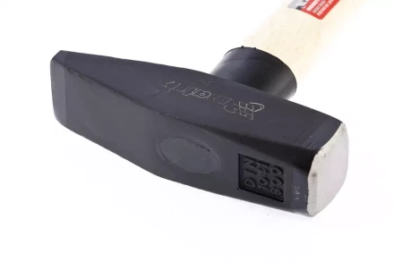 Молоток слесарный 800 г квадратный боек деревянная рукоятка MTX 102359 купить в Нягани