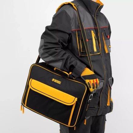 Сумка для инструмента, 400х170х300 мм, 3 отделения, 28 карманов, наплечный ремень// Denzel 90295 купить в Нягани