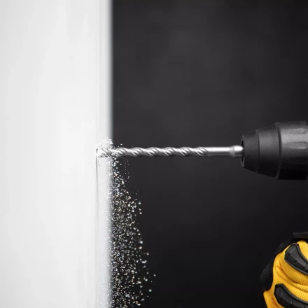 Бур по бетону Denzel, 8 x 160 мм, двойная спираль, три пылеотводящие кромки, 705012 купить в Нягани