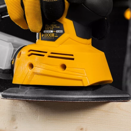 Треугольник абразивный на ворc. подложке под &quot;липучку&quot;, перф., P 180, 150х150х100 мм, 5 шт. Denzel 738647 купить в Нягани