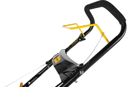 Бензиновая газонокосилка CHAMPION LM4215 купить в Нягани