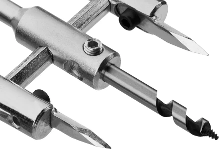 Сверло ЗУБР &quot;МАСТЕР&quot; регулируемое по дереву, двухрезцовое &quot;Балеринка&quot;, d=40-200мм, 1-30мм, в блистере 29440-200 купить в Нягани