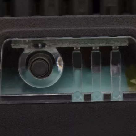 Батарея аккумуляторная Denzel IB-12-2.0, Li-Ion, 12 В, 2.0 А/ч 28431 купить в Нягани