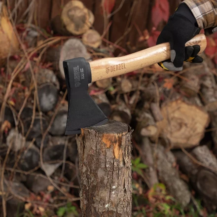 Топор, 800 г Denzel 21633, кованый, буковое топорище купить в Нягани