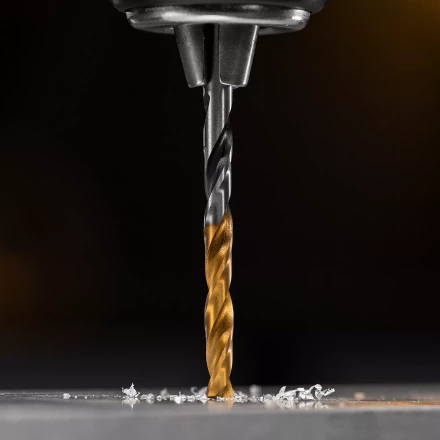 Сверло спиральное по металлу Denzel 4 x 75мм, Р6М5, Golden Tip, многогранная заточка 718272 купить в Нягани