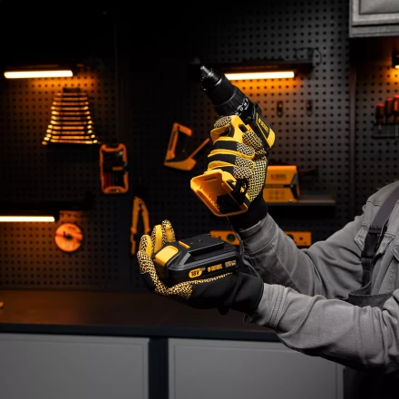 Батарея аккумуляторная Denzel IB-18-2.0, Li-Ion, 18 В, 2.0 А/ч 28433 купить в Нягани