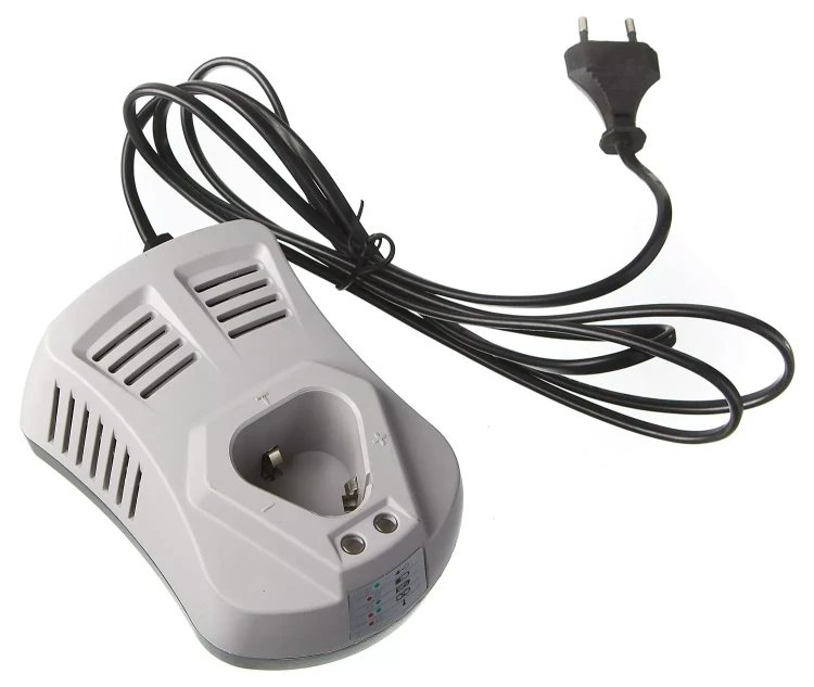 Зарядное устройство ЗУБР 12V 2A V000-006-063 купить в Нягани