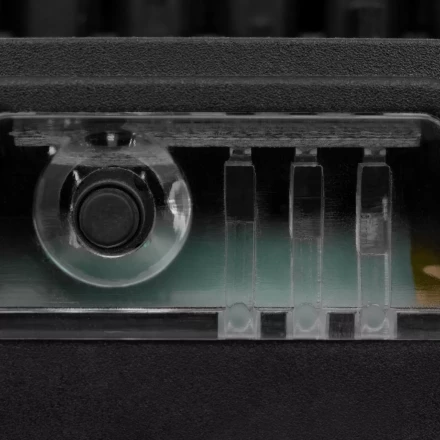 Батарея аккумуляторная Denzel IB-18-4.0, Li-Ion, 18 В, 4.0 А/ч 28434 купить в Нягани