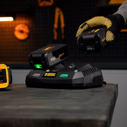 Батарея аккумуляторная Denzel IB-18-4.0, Li-Ion, 18 В, 4.0 А/ч 28434 купить в Нягани