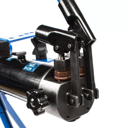 Трубогиб гидравлический, горизонтальный, 13 т, башмаки 1/2"-2" STELS 18151 купить в Нягани