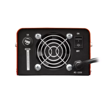 Зарядное устройство KVAZARRUS PowerBox 12/20R FoxWeld купить в Нягани