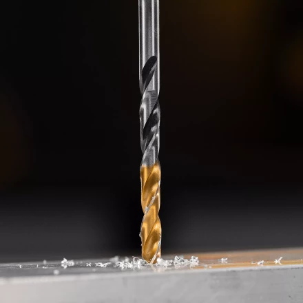 Сверло спиральное по металлу Denzel 5 x 86мм, Р6М5, Golden Tip, многогранная заточка, 718276 купить в Нягани