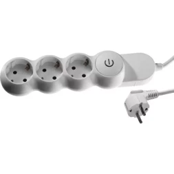 Удлинитель ЗУБР "МАСТЕР" электрический, ПВС сечение 1кв мм, выкл, заземл, защитная шторка, 3 гнезда, макс мощн 3500Вт, 5м 55039-5