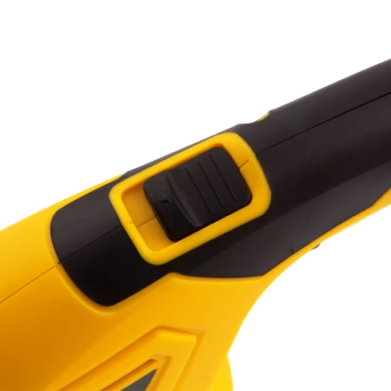 Ножницы-кусторез аккумуляторные Denzel CGS-100, 18В Li-Ion 59430 купить в Нягани